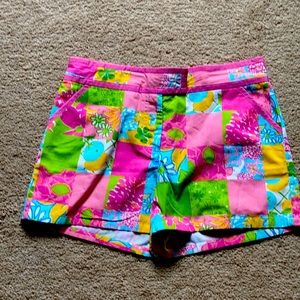 Lilly Pulitzer shorts girls size 14. Great condition